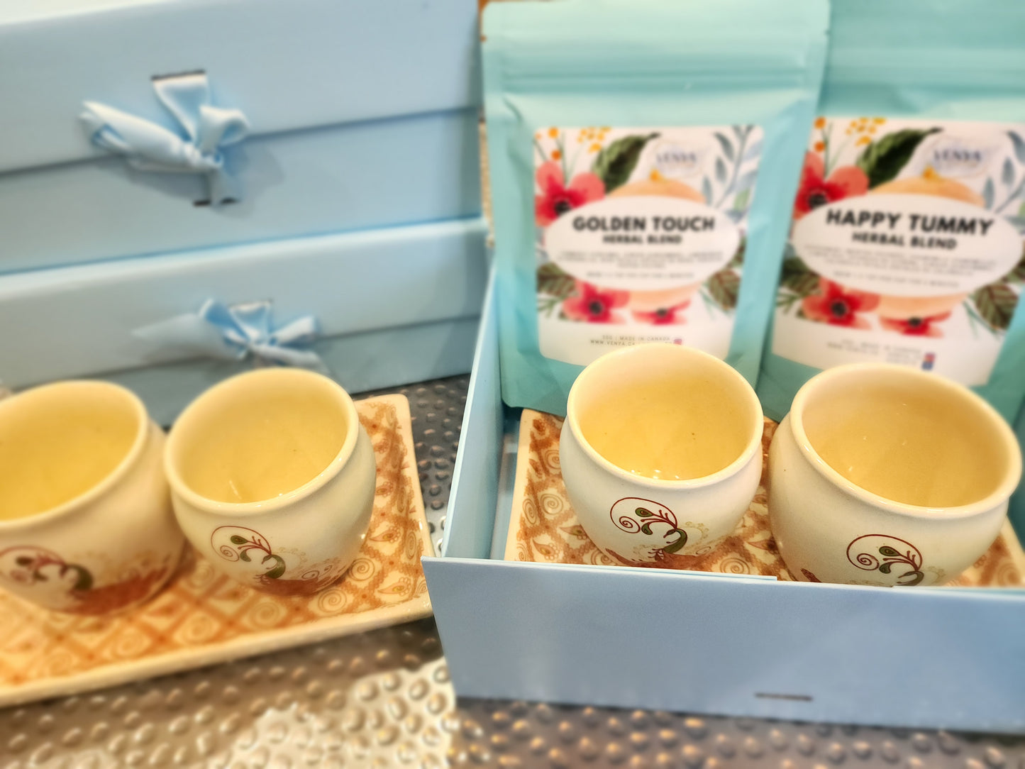 Tea Cups with Tray with Herbal Teas Gift Set